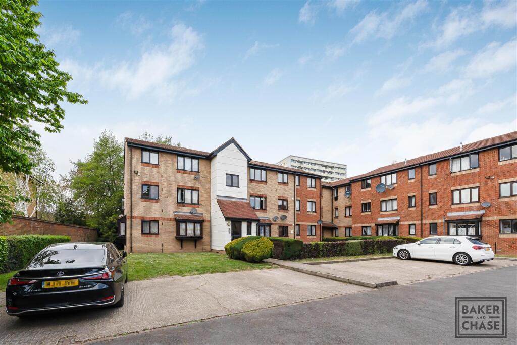 0 bed 1st Floor Flat for rent in Crews Hill. From Baker and Chase - London Borough of Enfield