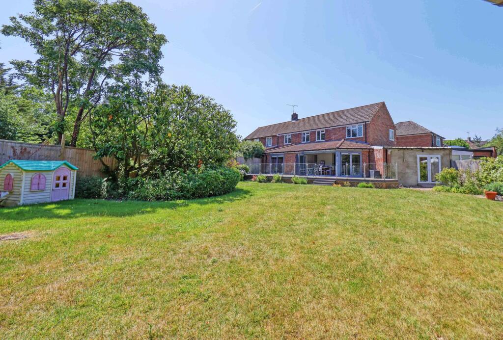 4 bed Not Specified for rent in Maidenhead. From Barker Stone - Marlow 4 bed Not Specified for rent in Maidenhead. From Barker Stone - Marlow