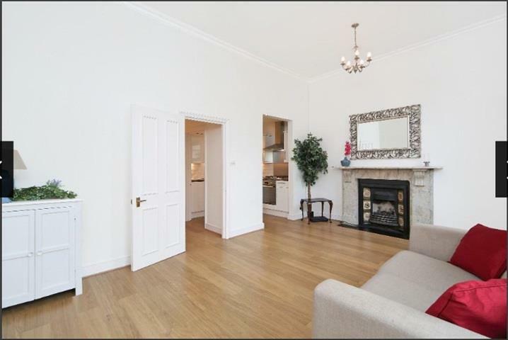 2 bed Apartment for rent in Chelsea. From Barnard Marcus Lettings - Earls Court Lettings