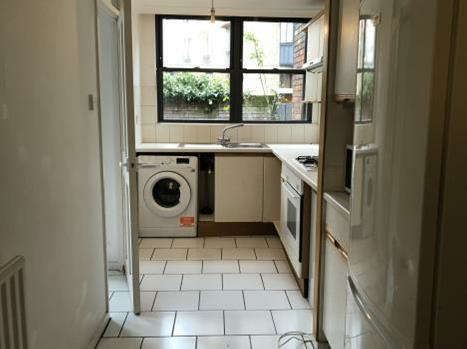 2 bed Apartment for rent in Westminster. From Barnard Marcus Lettings - Earls Court Lettings
