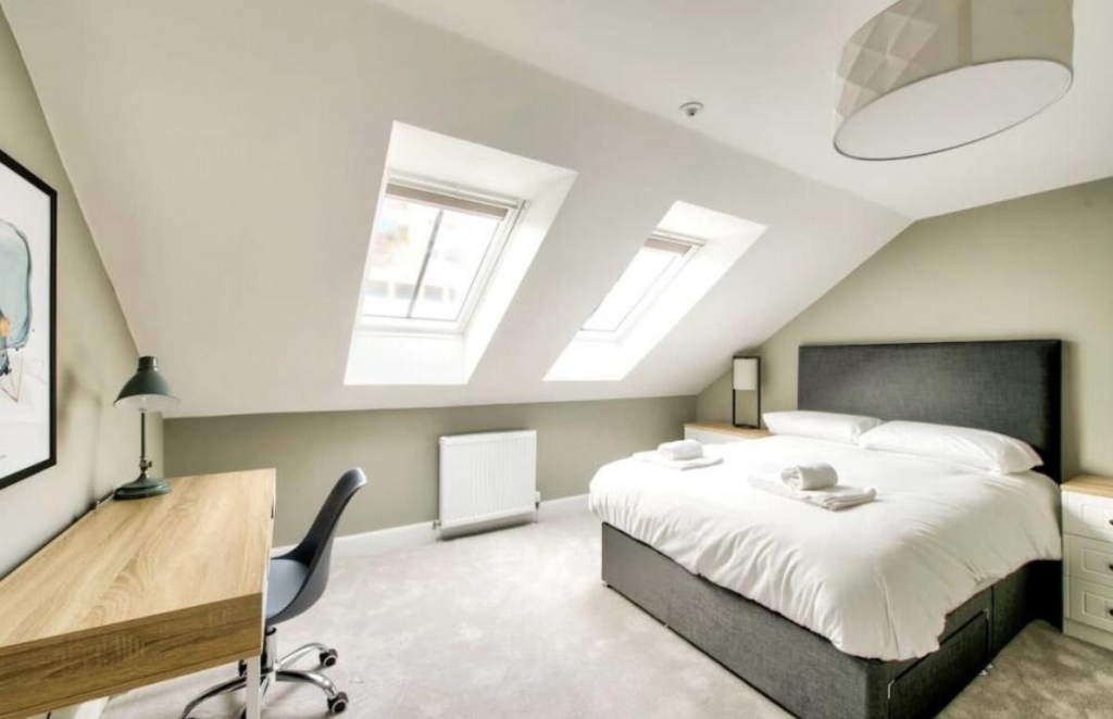 2 bed Detached for rent in Chelsea. From Barnard Marcus Lettings - Earls Court Lettings