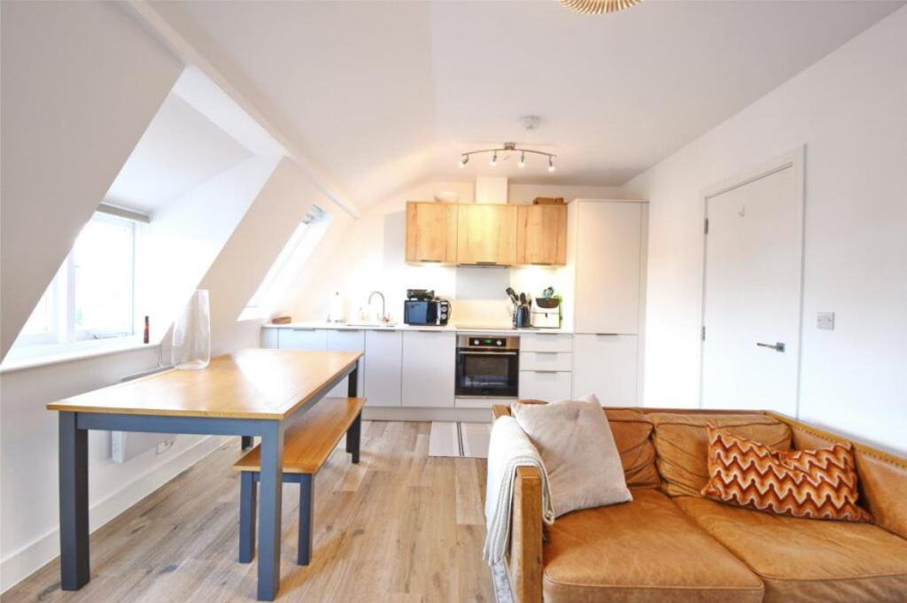 1 bed Apartment for rent in London. From Barnard Marcus Lettings - Earls Court Lettings 1 bed Apartment for rent in London. From Barnard Marcus Lettings - Earls Court Lettings