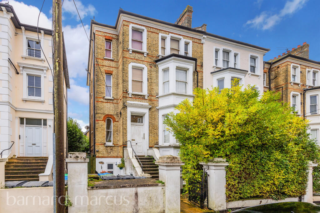 1 bed 1st Floor Flat for rent in Surbiton. From Barnard Marcus Lettings - Surbiton Lettings 1 bed 1st Floor Flat for rent in Surbiton. From Barnard Marcus Lettings - Surbiton Lettings