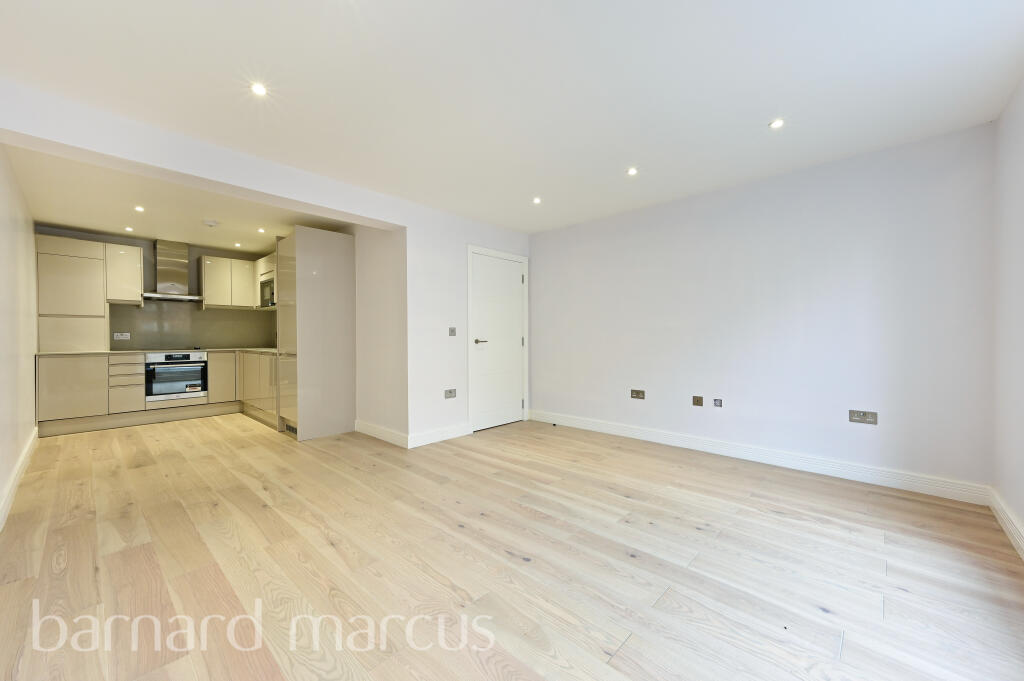 1 bed Apartment for rent in Kingston upon Thames. From Barnard Marcus Lettings - Surbiton Lettings