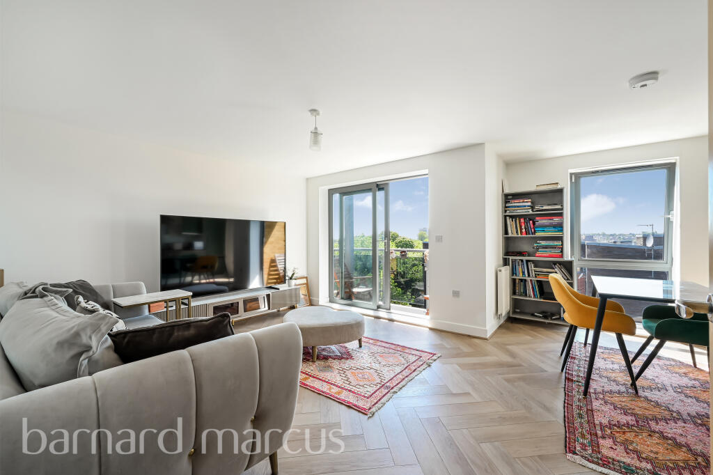 1 bed 1st Floor Flat for rent in Merton. From Barnard Marcus - Earlsfield