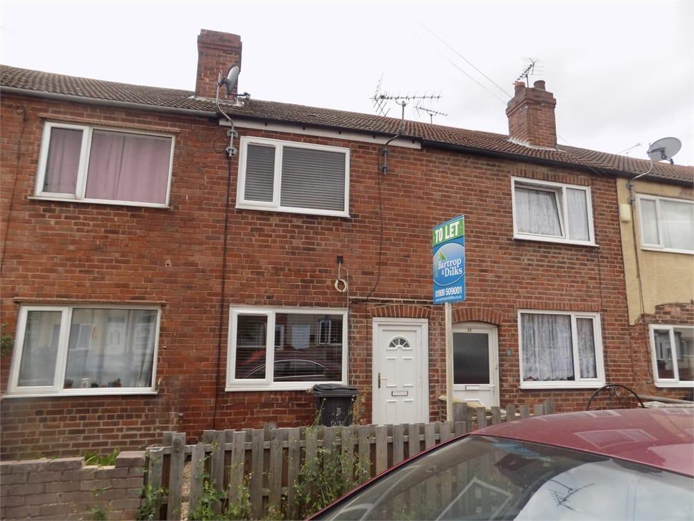 3 bed Mid Terraced House for rent in Worksop. From Bartrop & Dilks Property Services - Worksop