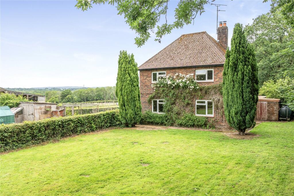 3 bed Detached for rent in . From Batcheller Monkhouse - Haywards Heath 3 bed Detached for rent in . From Batcheller Monkhouse - Haywards Heath