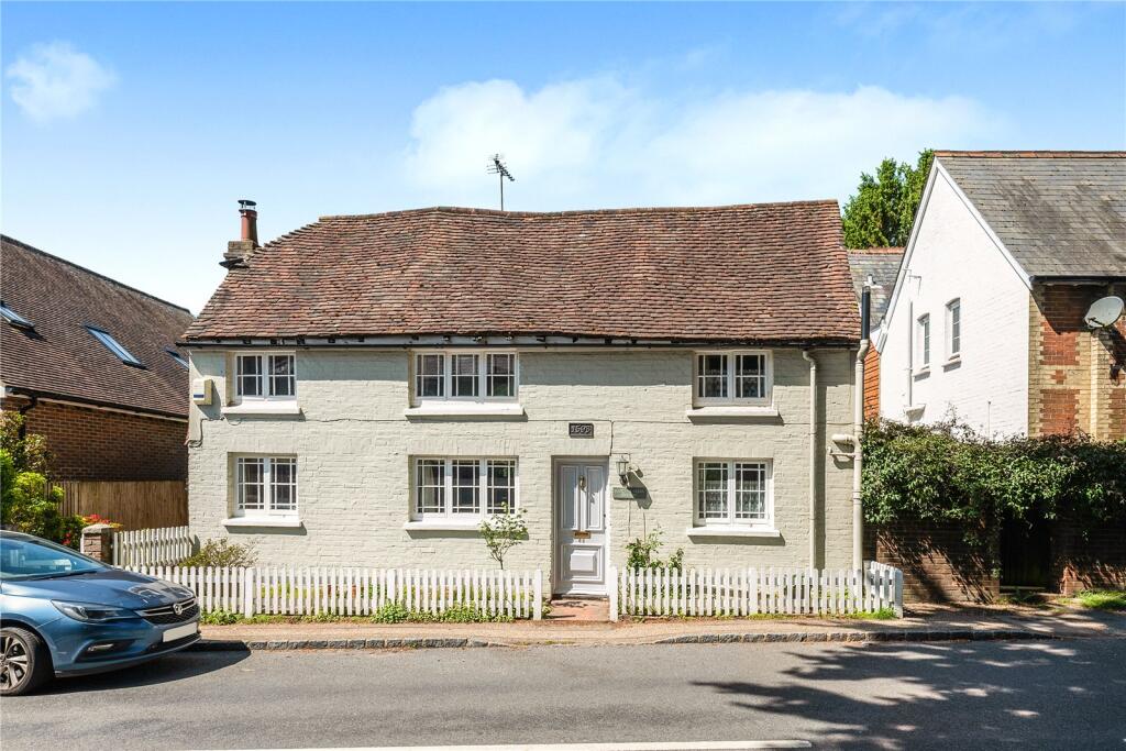 3 bed Detached for rent in Ardingly. From Batcheller Monkhouse - Haywards Heath 3 bed Detached for rent in Ardingly. From Batcheller Monkhouse - Haywards Heath