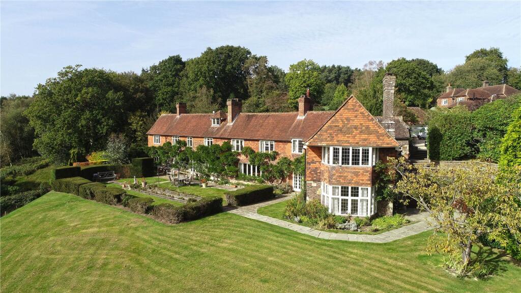 6 bed Dev Land - Leisure for rent in Mark Cross. From Batcheller Monkhouse - Tunbridge Wells