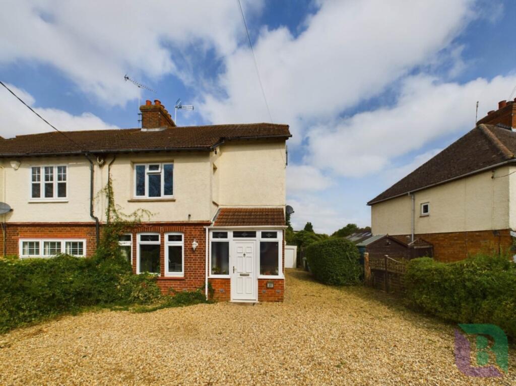 3 bed Semi Detached for rent in Wavendon. From Beasley & Partners - Woburn Sands 3 bed Semi Detached for rent in Wavendon. From Beasley & Partners - Woburn Sands