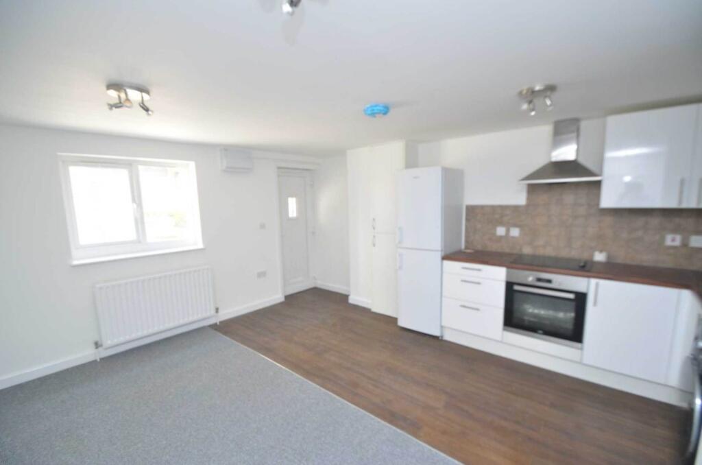 1 bed Annexe for rent in Milton Keynes. From Beasley & Partners - Woburn Sands