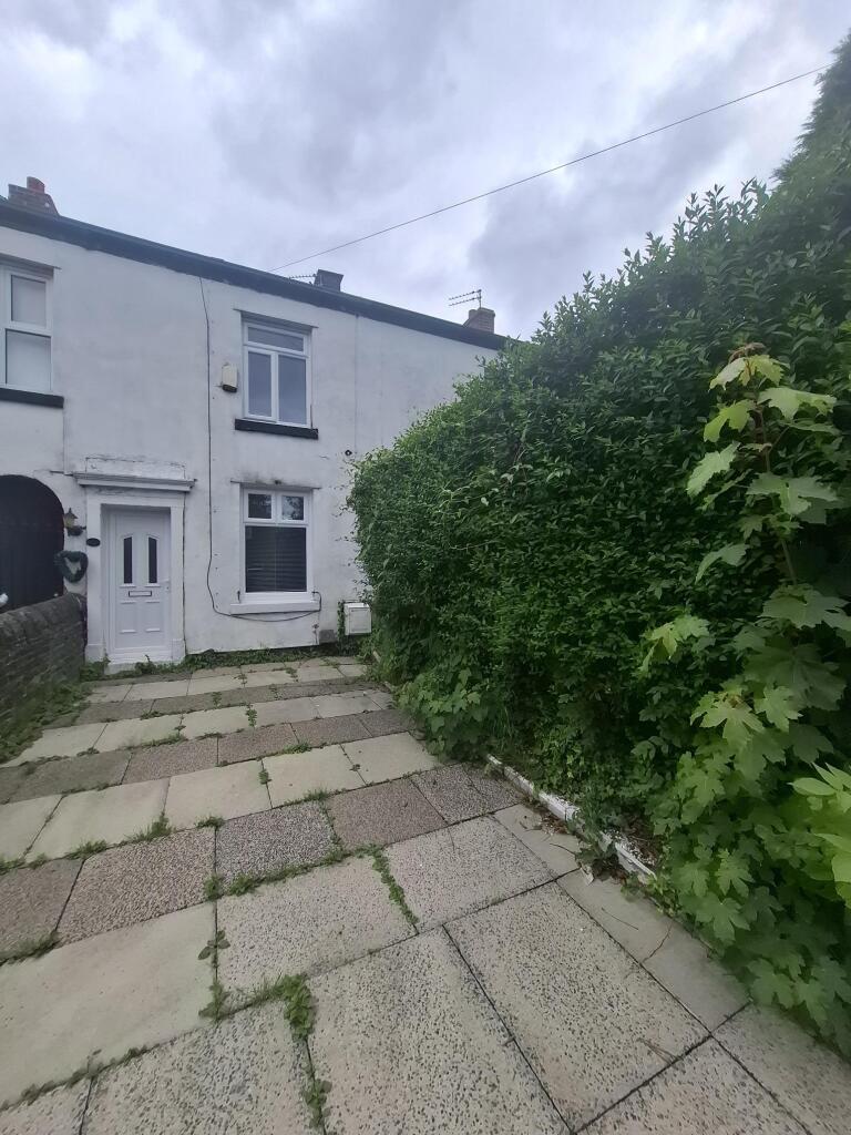 2 bed Mid Terraced House for rent in Ashton-under-Lyne. From Belvoir - Ashton-under-Lyne