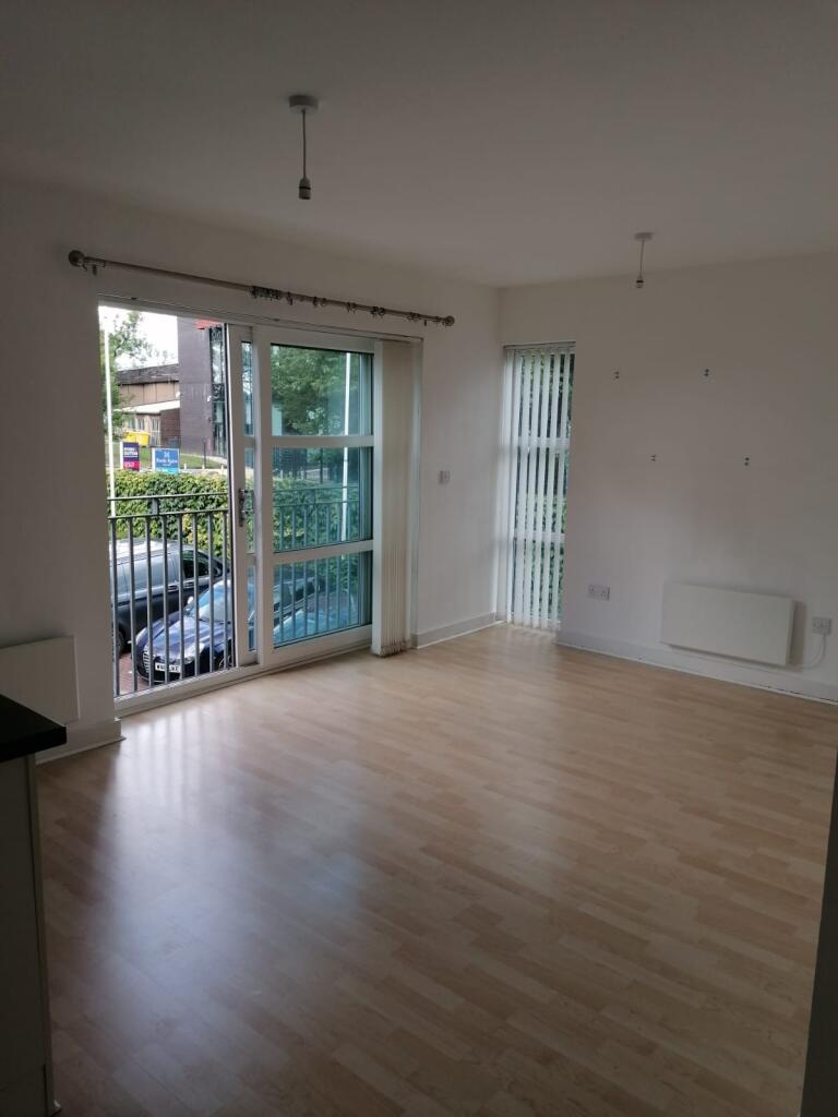 2 bed 1st Floor Flat for rent in Ashton-under-Lyne. From Belvoir - Ashton-under-Lyne