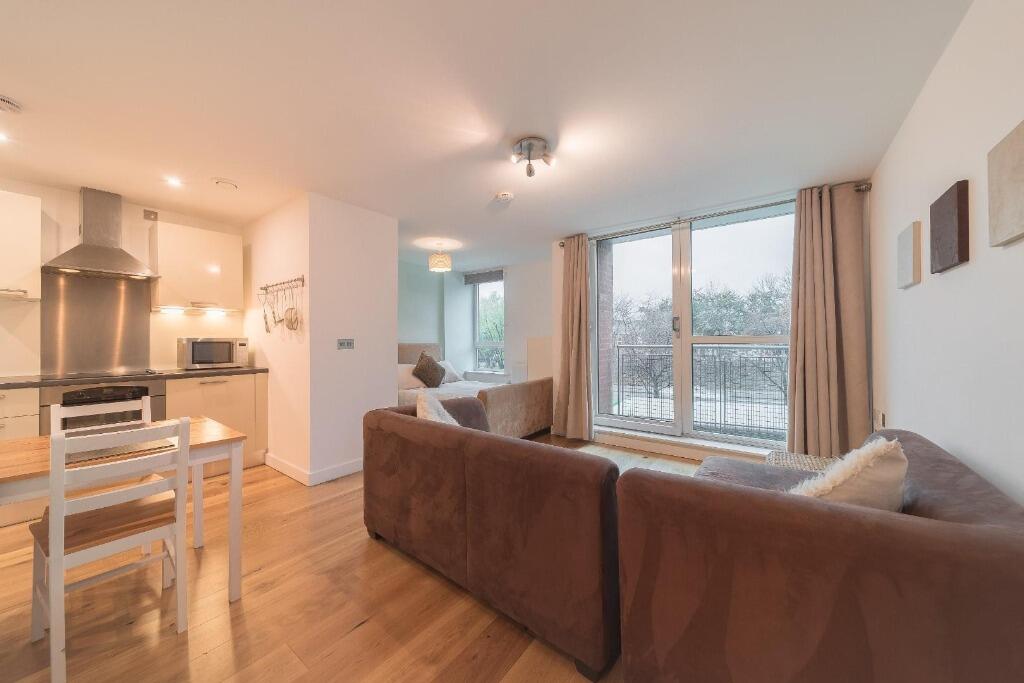 4 bed Studio for rent in Sheffield. From Belvoir Sales - Sheffield