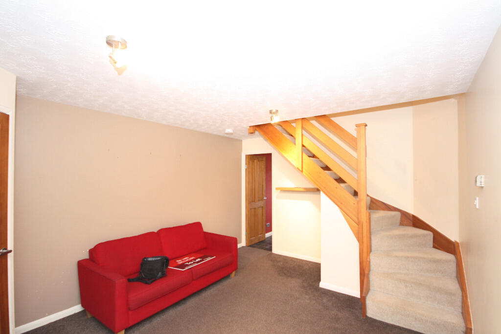 2 bed Mid Terraced House for rent in Aberdeen. From Belvoir - Aberdeen 2 bed Mid Terraced House for rent in Aberdeen. From Belvoir - Aberdeen