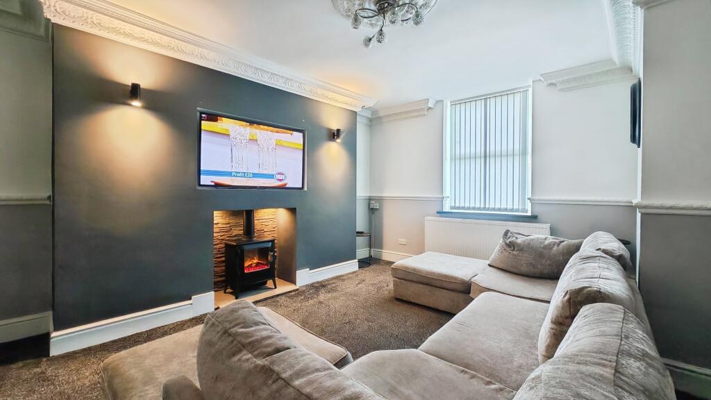 2 bed 1st Floor Flat for rent in Burnley. From Belvoir - Burnley