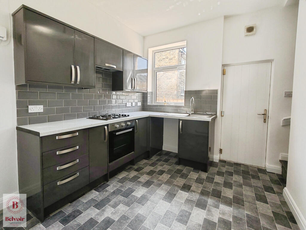 2 bed Mid Terraced House for rent in Burnley. From Belvoir - Burnley