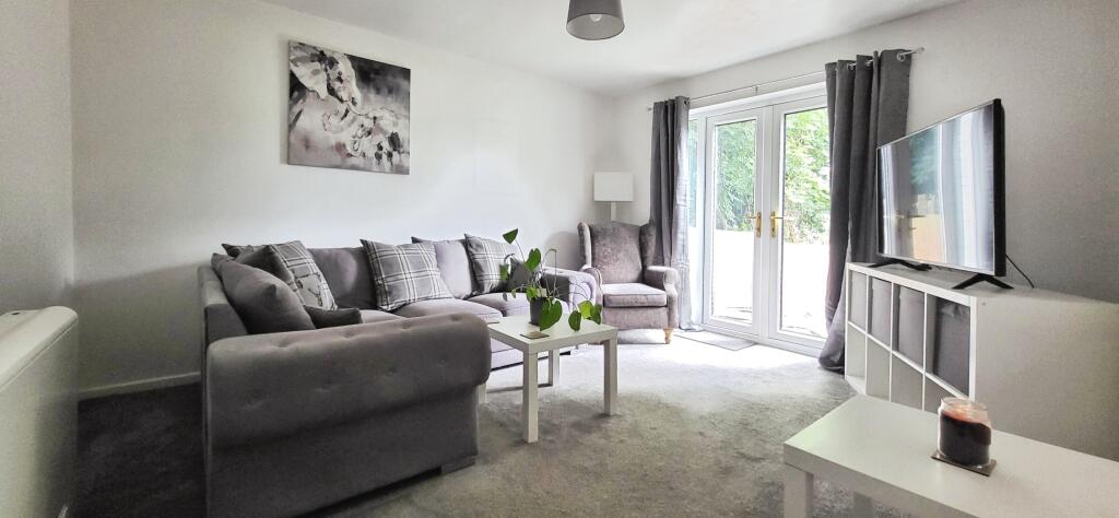 3 bed Mid Terraced House for rent in Simonstone. From Belvoir - Burnley 3 bed Mid Terraced House for rent in Simonstone. From Belvoir - Burnley