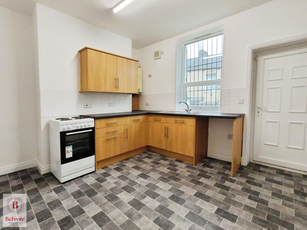 2 bed Mid Terraced House for rent in Burnley. From Belvoir - Burnley