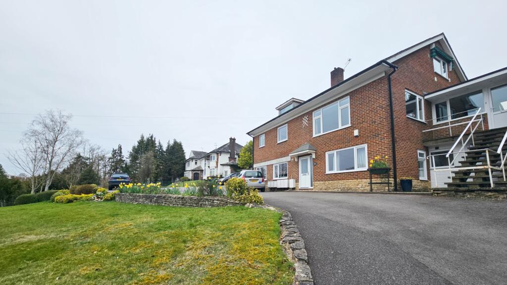 2 bed 1st Floor Flat for rent in Carshalton. From Belvoir Sales - Sutton