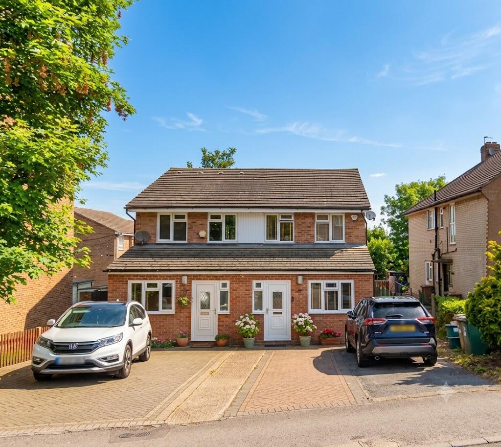 3 bed Semi Detached for rent in Carshalton. From Belvoir Sales - Sutton 3 bed Semi Detached for rent in Carshalton. From Belvoir Sales - Sutton