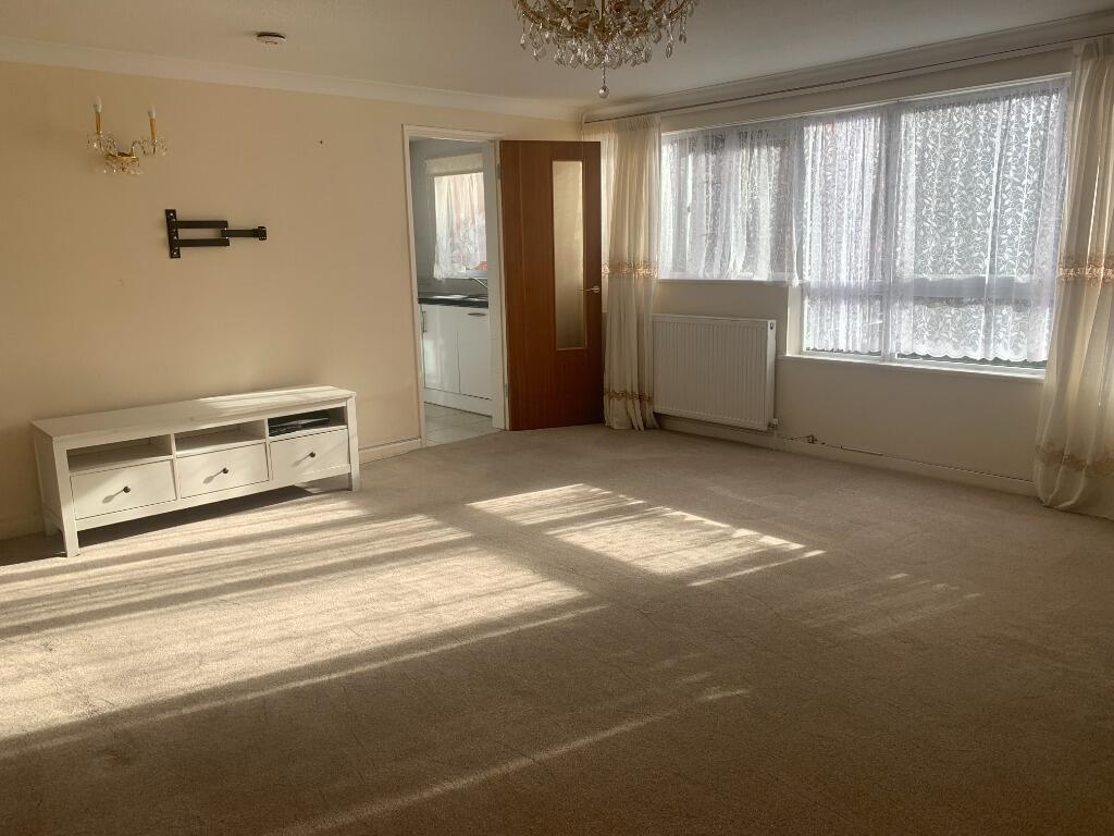 2 bed 1st Floor Flat for rent in Carshalton. From Belvoir Sales - Sutton 2 bed 1st Floor Flat for rent in Carshalton. From Belvoir Sales - Sutton