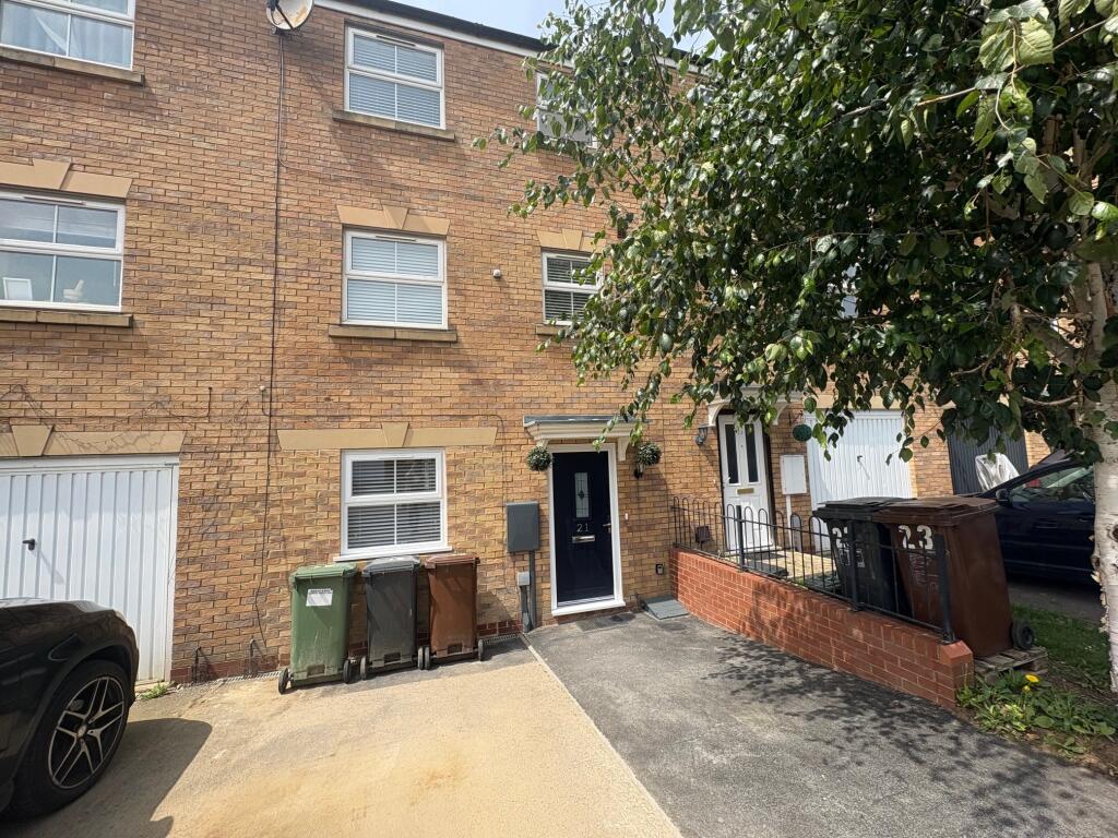 1 bed HMO for rent in Corby. From Belvoir - Corby