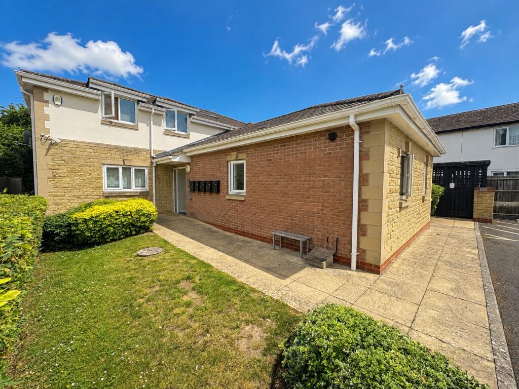2 bed 1st Floor Flat for rent in Corby. From Belvoir - Corby