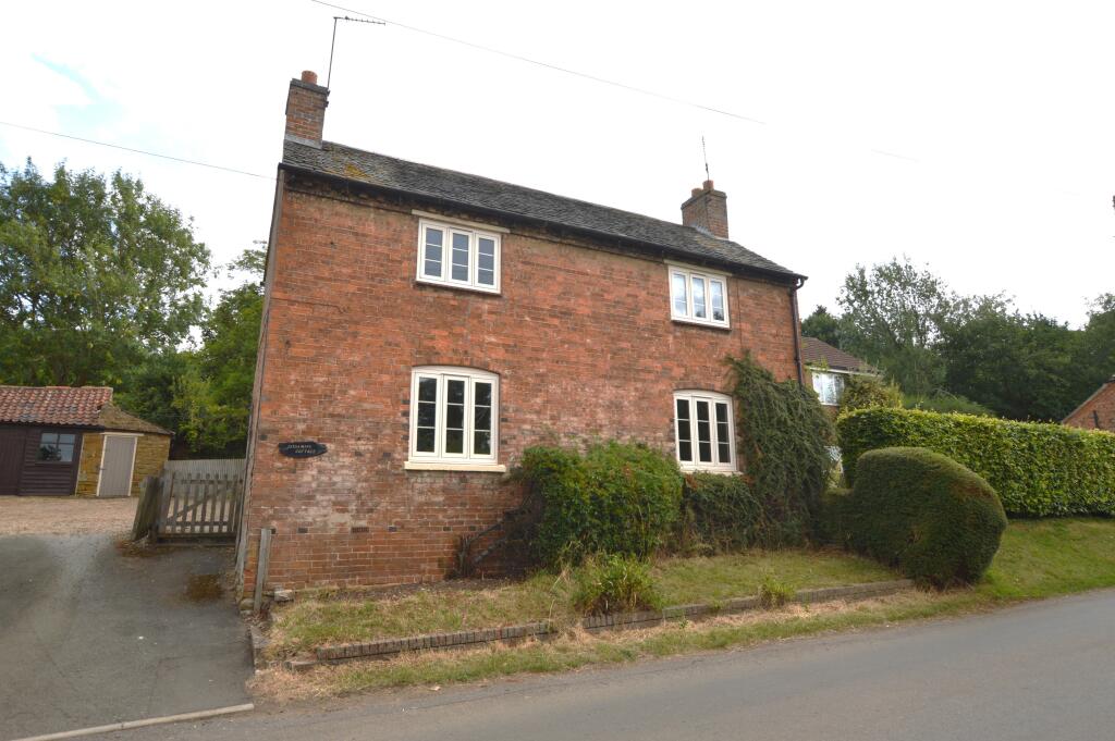 3 bed Detached for rent in Woolsthorpe by Belvoir. From Belvoir - Grantham 3 bed Detached for rent in Woolsthorpe by Belvoir. From Belvoir - Grantham