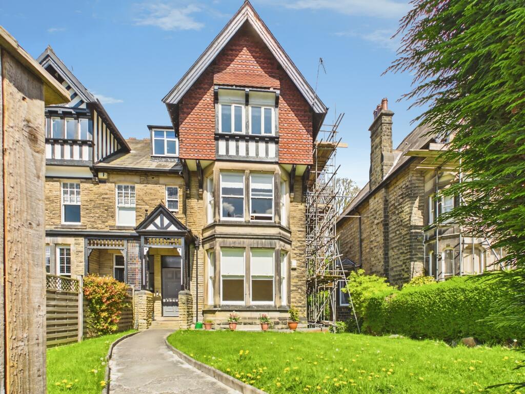 3 bed Duplex for rent in Harrogate. From Belvoir - Harrogate