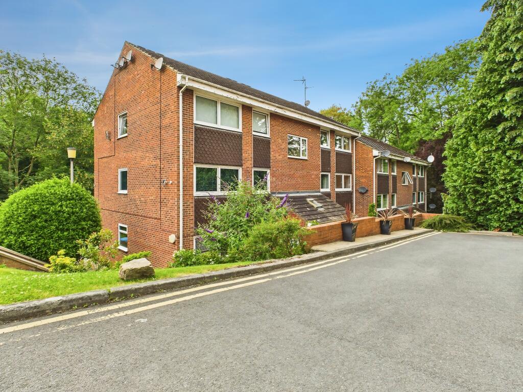 2 bed 1st Floor Flat for rent in Harrogate. From Belvoir - Harrogate
