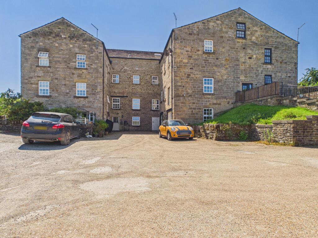 5 bed Chalet type for rent in Darley. From Belvoir - Harrogate