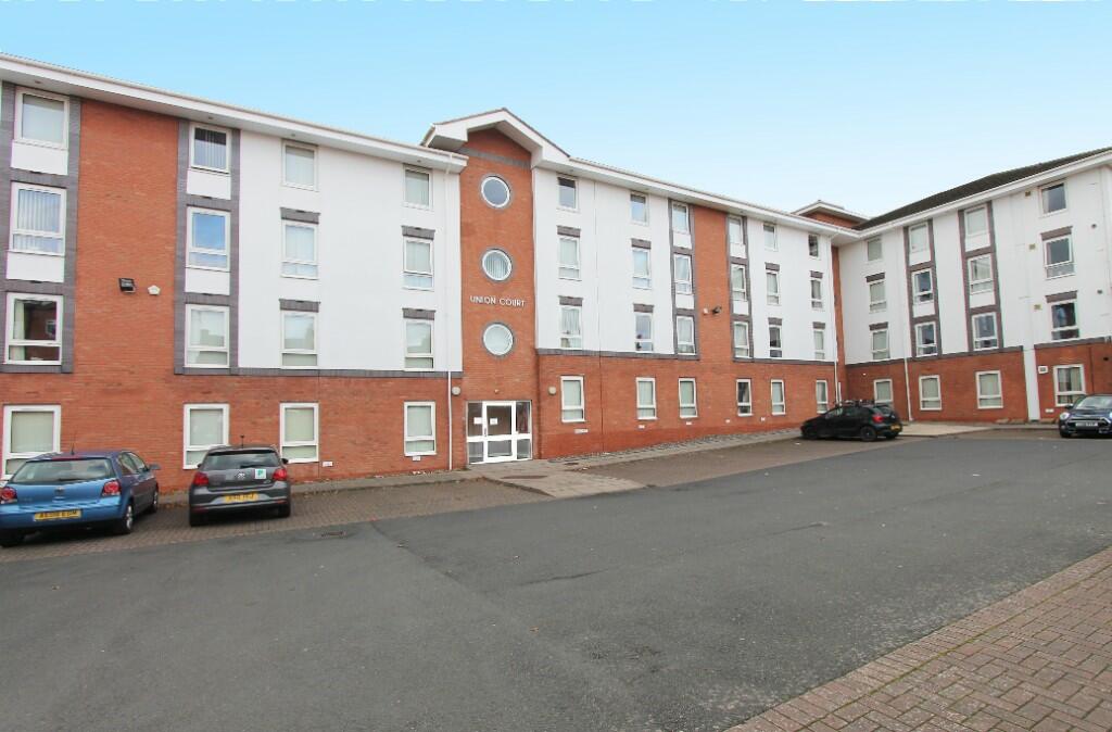 6 bed 1st Floor Flat for rent in Whitnash. From Belvoir - Leamington Spa 6 bed 1st Floor Flat for rent in Whitnash. From Belvoir - Leamington Spa
