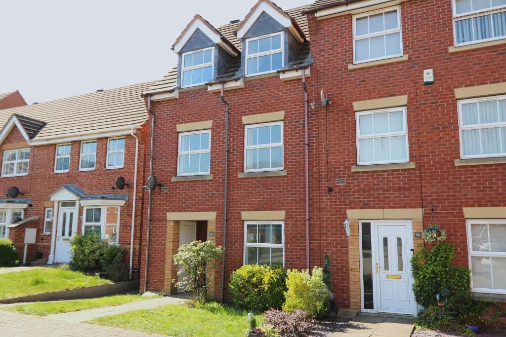 3 bed Town House for rent in Warwick. From Belvoir - Leamington Spa