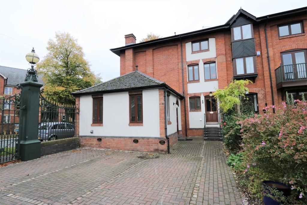 2 bed Apartment for rent in Royal Leamington Spa. From Belvoir - Leamington Spa
