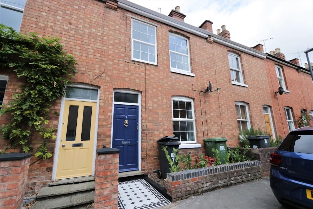 2 bed Mid Terraced House for rent in Royal Leamington Spa. From Belvoir - Leamington Spa