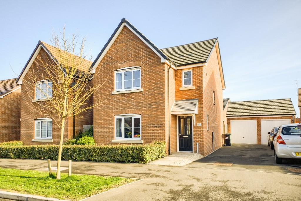 3 bed Detached for rent in Radford Semele. From Belvoir - Leamington Spa