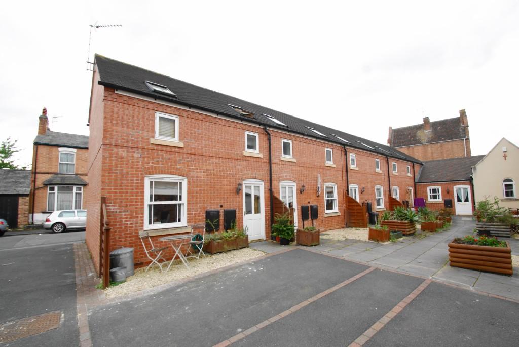 2 bed End of Terrace for rent in Whitnash. From Belvoir - Leamington Spa 2 bed End of Terrace for rent in Whitnash. From Belvoir - Leamington Spa