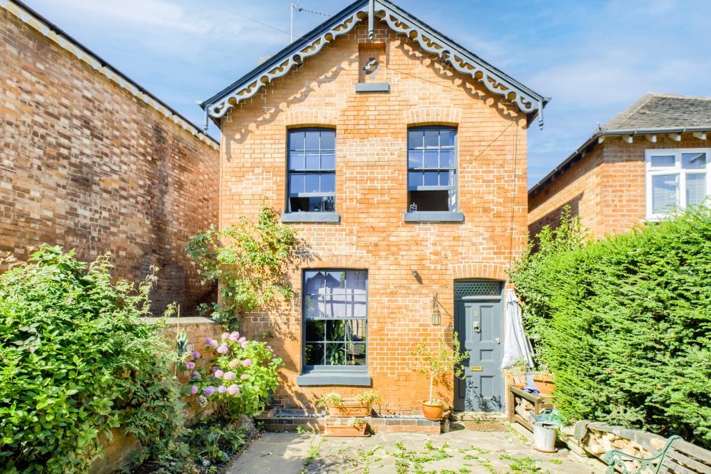 3 bed Detached for rent in Whitnash. From Belvoir - Leamington Spa