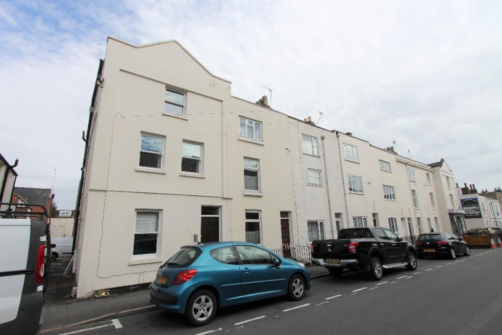 1 bed 1st Floor Flat for rent in Royal Leamington Spa. From Belvoir - Leamington Spa 1 bed 1st Floor Flat for rent in Royal Leamington Spa. From Belvoir - Leamington Spa