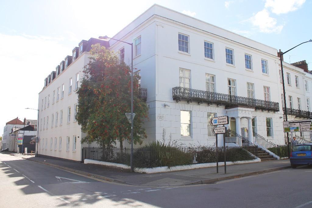 4 bed 1st Floor Flat for rent in Royal Leamington Spa. From Belvoir - Leamington Spa