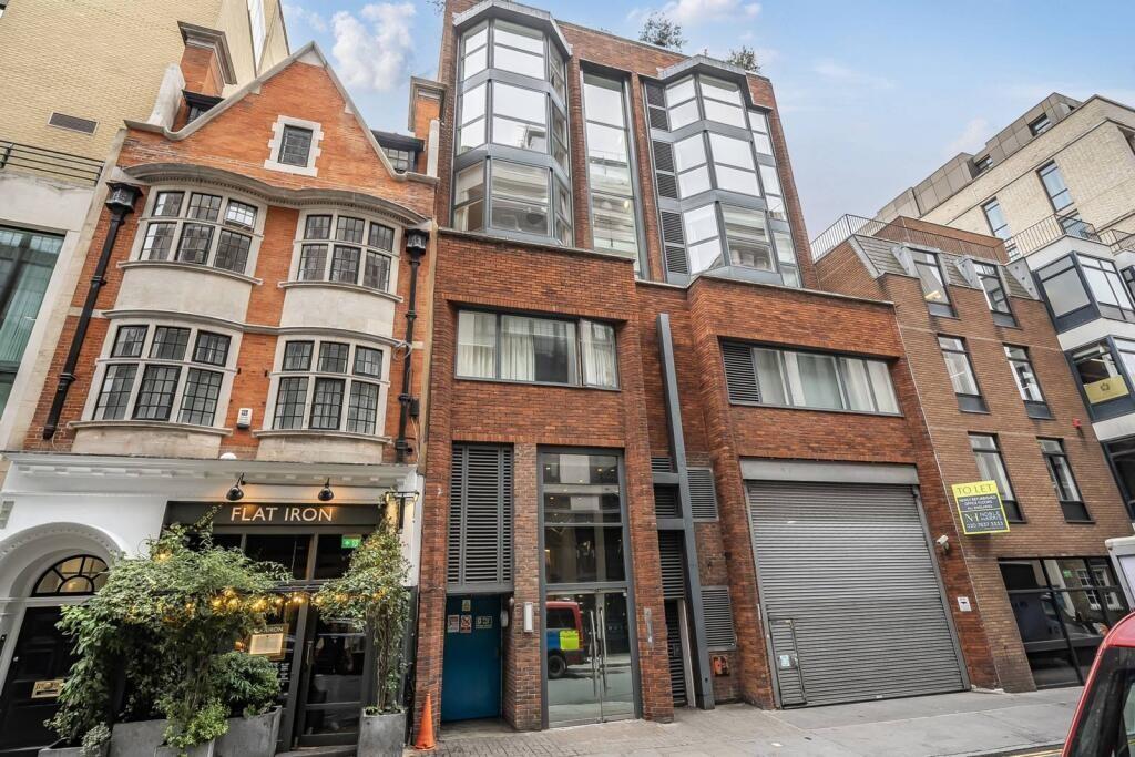 1 bed 1st Floor Flat for rent in Kensington. From Berkeley & Woods - London 1 bed 1st Floor Flat for rent in Kensington. From Berkeley & Woods - London