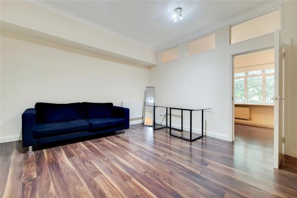 2 bed 1st Floor Flat for rent in Camden Town. From Berkeley & Woods - London