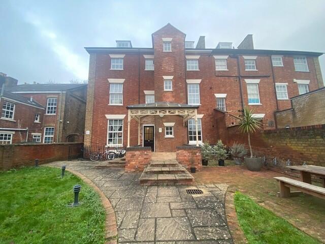 1 bed 1st Floor Flat for rent in Rugby. From Belvoir - Rugby