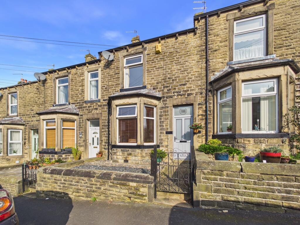 2 bed Mid Terraced House for rent in Skipton. From Belvoir - Skipton