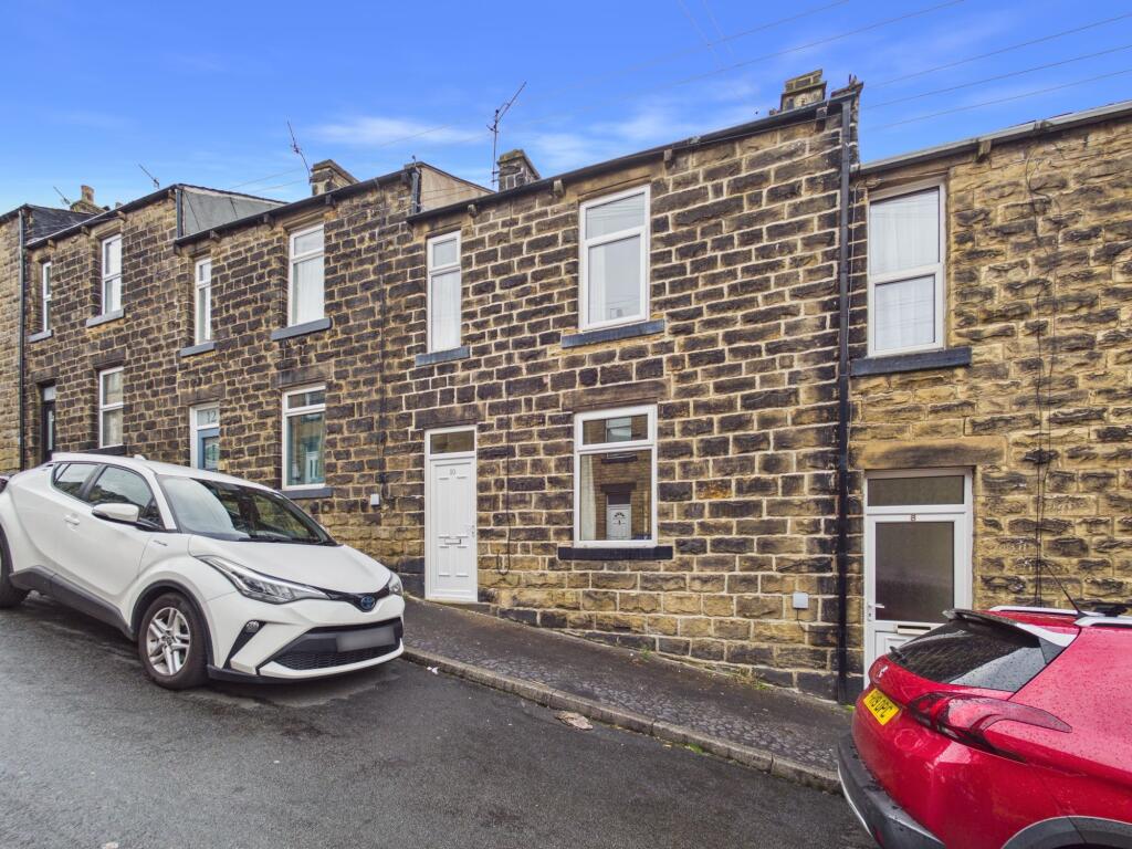 3 bed Mid Terraced House for rent in Skipton. From Belvoir - Skipton