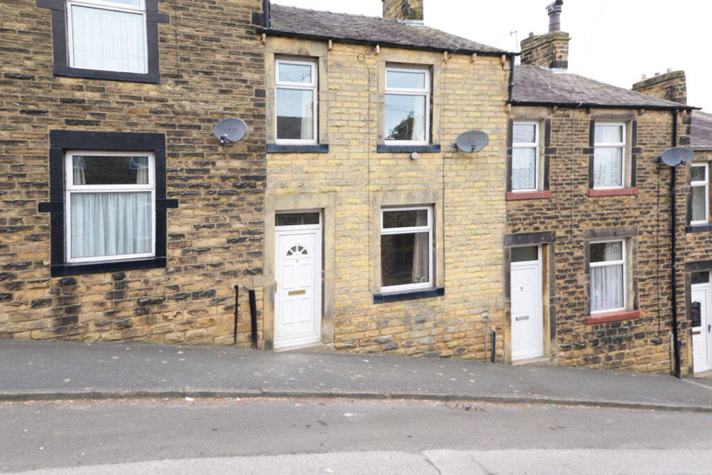 2 bed Mid Terraced House for rent in Skipton. From Belvoir - Skipton