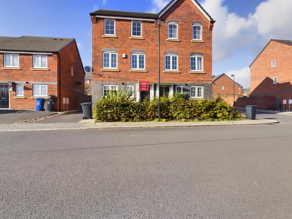 4 bed Semi Detached for rent in Stoke-on-Trent. From Belvoir - Stoke-On-Trent