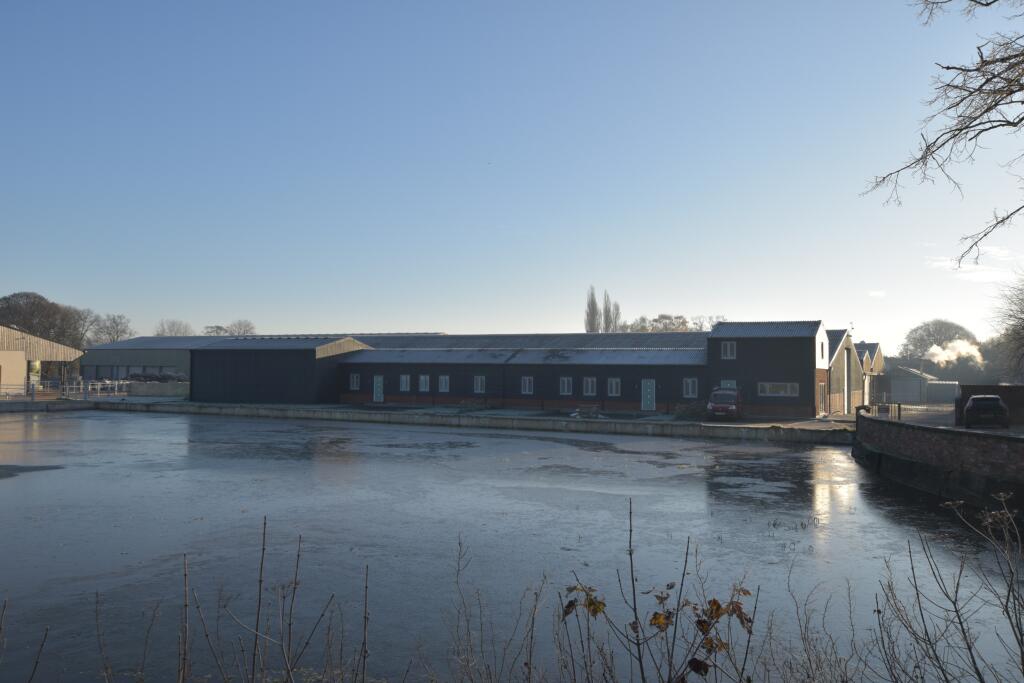 3 bed Barn for rent in Aston-By-Stone. From Belvoir - Stone