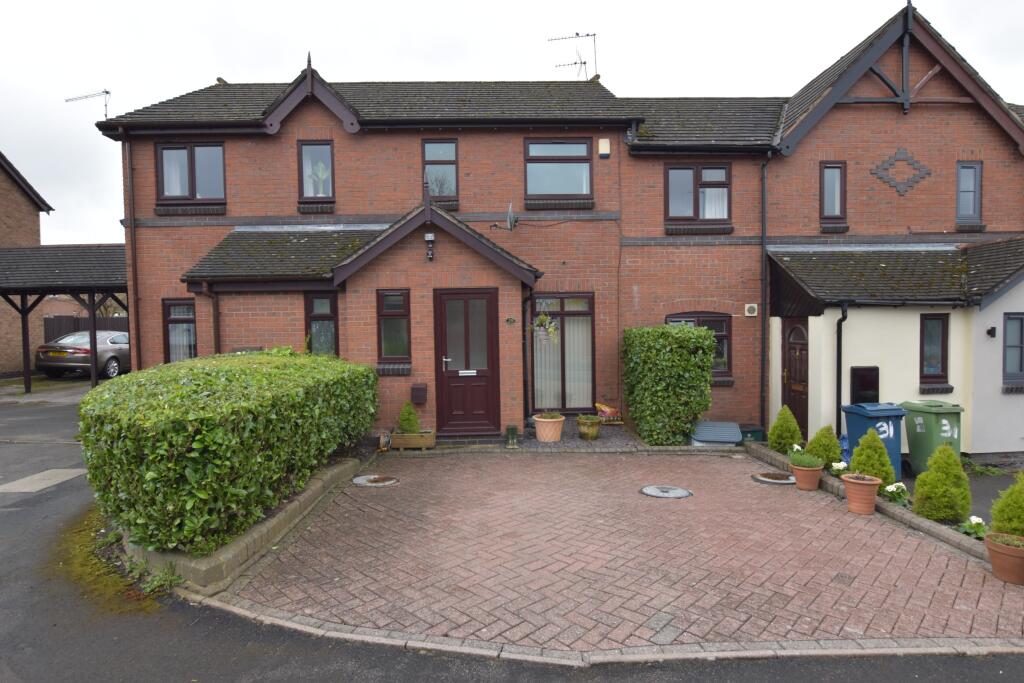 2 bed Town House for rent in Stone. From Belvoir - Stone